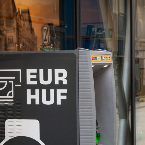 eurhuf euro forint 581562